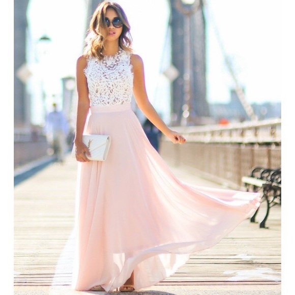 Dresses & Skirts - Maxi Dress with Lace Bodice
